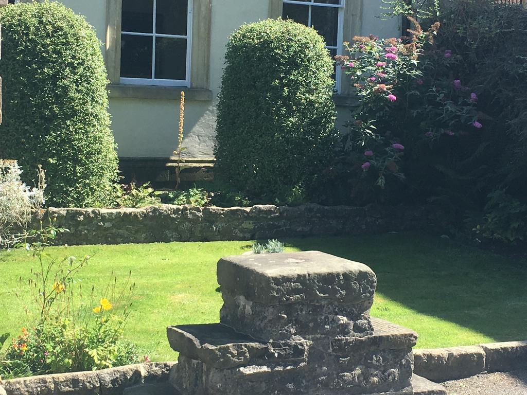 Bowlish House Bed & Breakfast Shepton Mallet Exterior foto